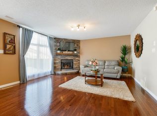 20624 92nd Ave NW, Edmonton, AB