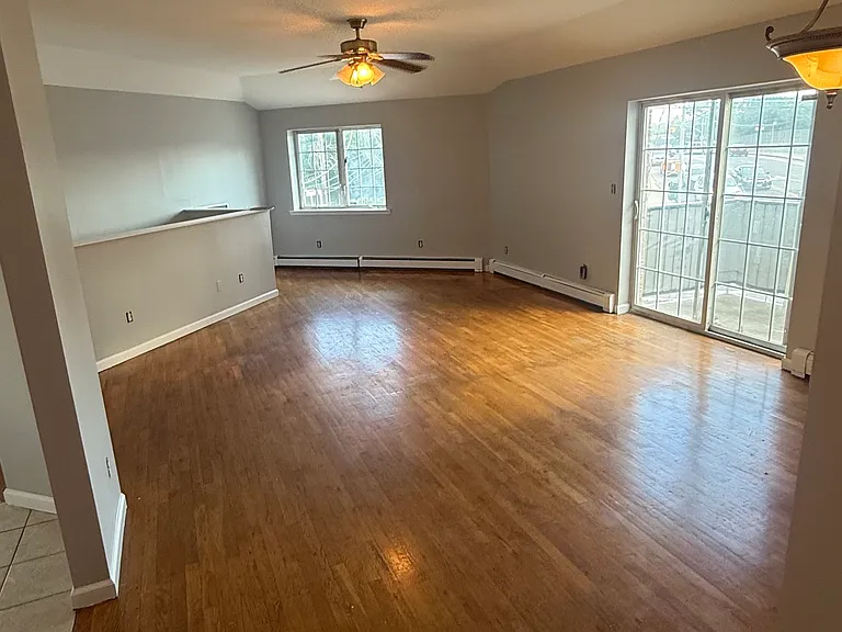 242 Prentiss Ave #2 — Photo 4