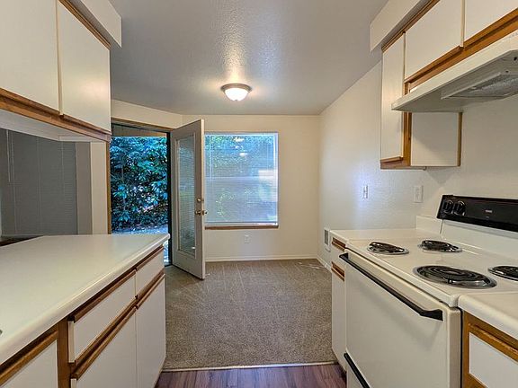 5th image of 4004 SW Beaverton Hillsdale Hwy #4024