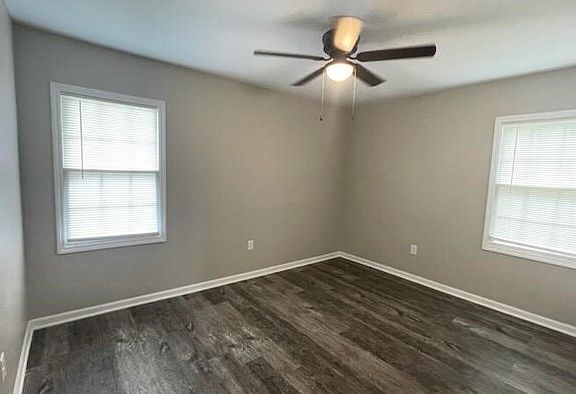 2nd image of 411 Hagood St #3C
