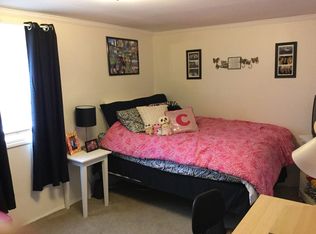 69 5th St, Old Town, ME 04468