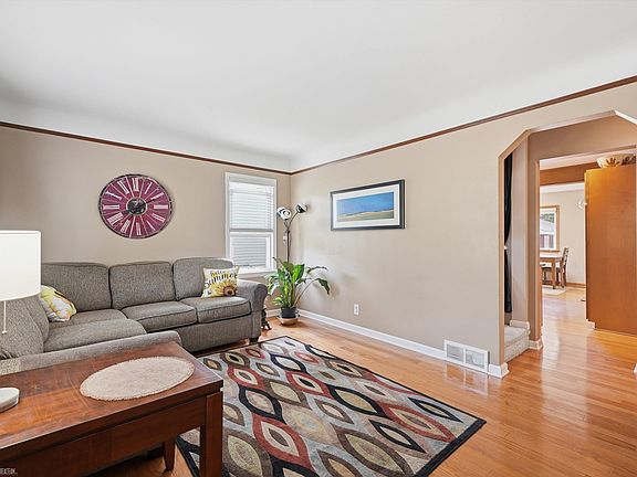 2nd image of 1308 Donald Ave