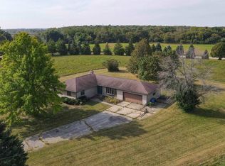 2605 Iverson Rd, Stoughton, WI 53589