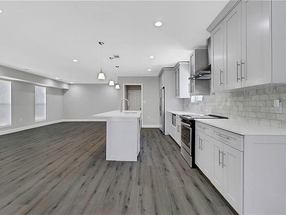 3rd image of 1431 Andrews St NW