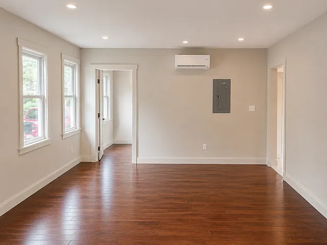 83 Bleloch Ave #1 — Photo 4