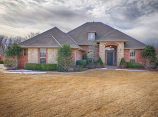 124 Stone Brg, Edmond, OK 73034
