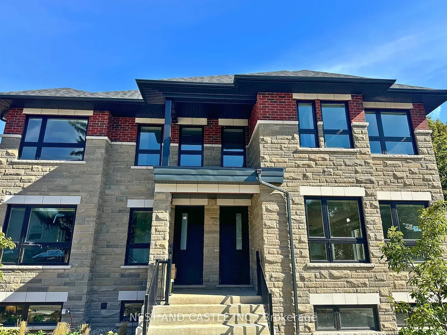 3 bed, $2,800 — Photo 1