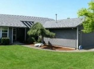 1221 SE Evans Cir, Troutdale, OR 97060