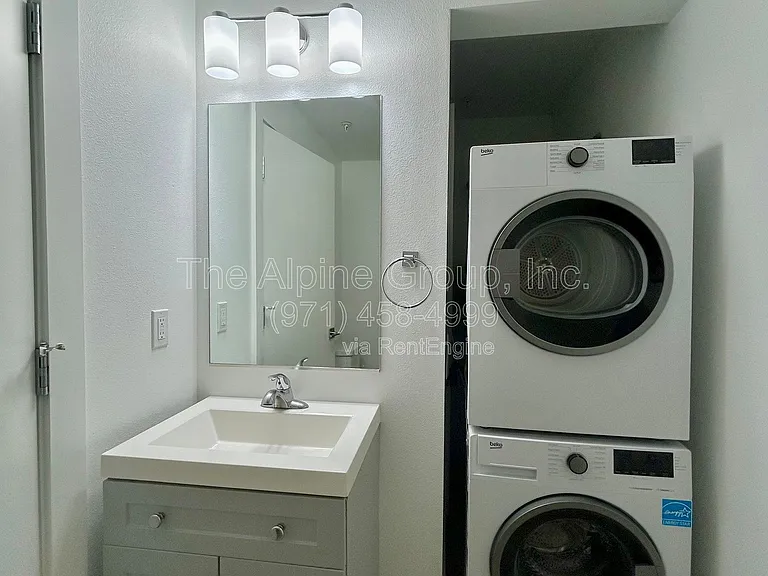 3014 SE 8th Ave #204 — Photo 7