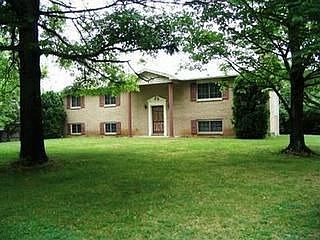 1st image of 5661 King Arthur Dr
