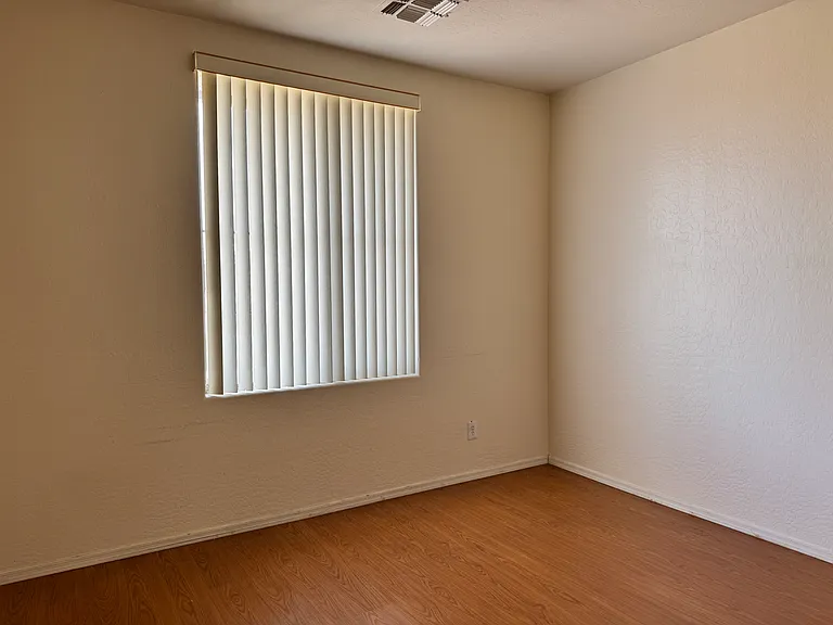 2821 E Stottler Ct — Photo 18
