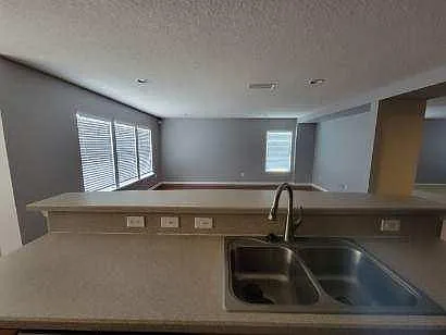11533 Pleasant Creek Dr — Photo 13