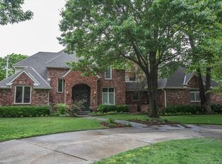 10404 S Hudson Pl, Tulsa, OK 74137