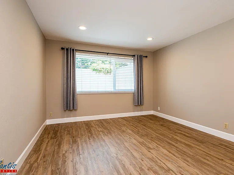 4778 Eagle Lake Dr — Photo 10