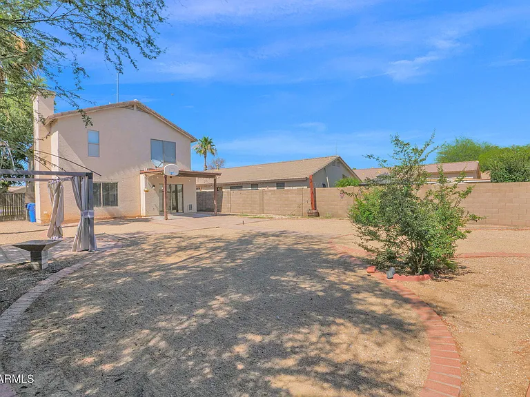 3415 E Menadota Dr — Photo 30