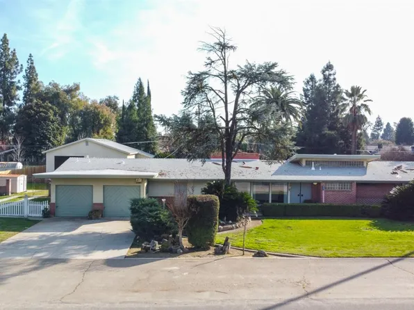 5838 E Midwick Ln, Fresno, CA 93727
