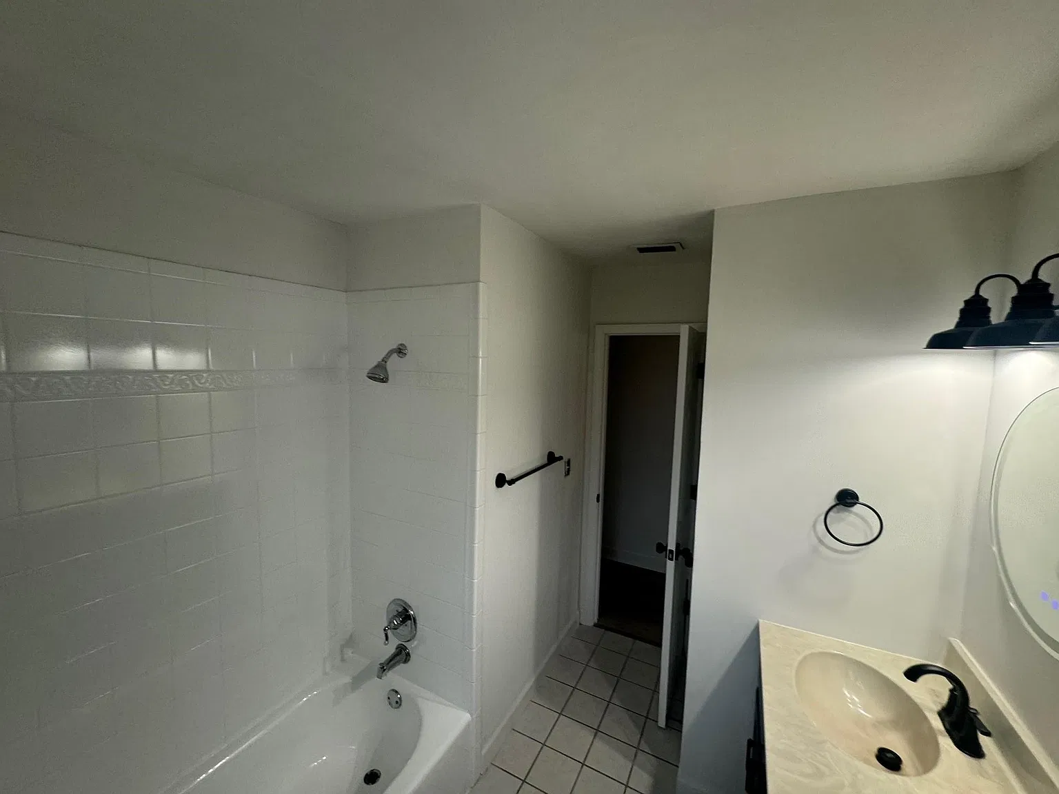 4 bed, 2792 sqft, $1,750 — Photo 2