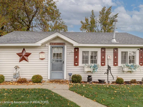 6366 W Houghton Lake Dr #1, Houghton Lake, MI 48629