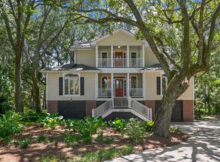 1541 Oaklanding Rd, Mount Pleasant, SC 29464