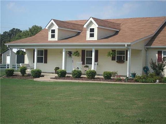 2nd image of 5545 Feathers Chapel Dr