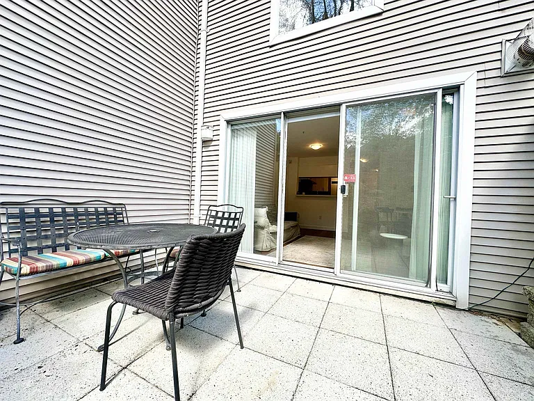 3160 W 4th Ave — Photo 24