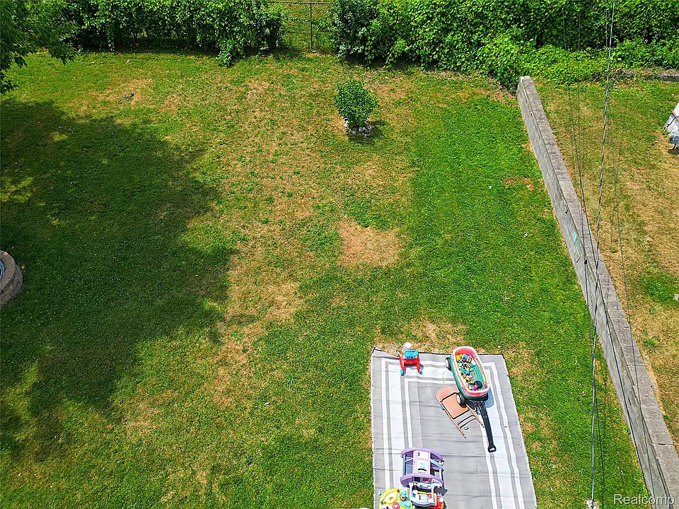 8411 N Middlebelt Rd, photo 17