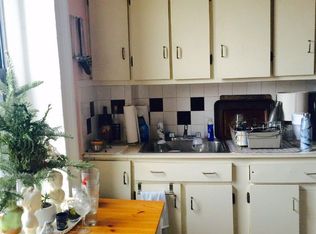 391 Court St APT 4R, Brooklyn, NY 11231