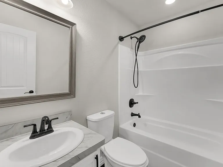 2nd Bathroom