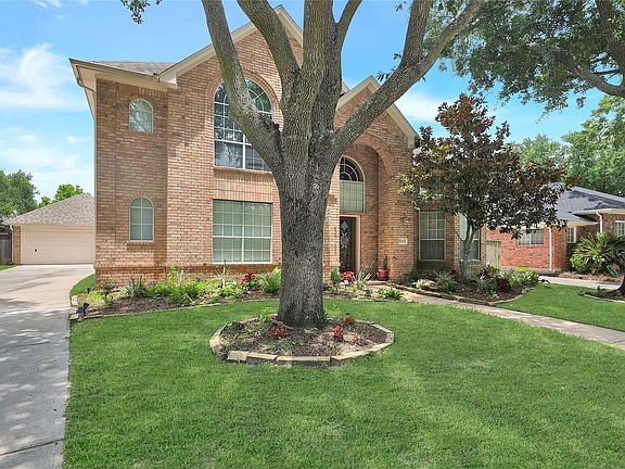 3rd image of 12506 Whispering Sands Ct