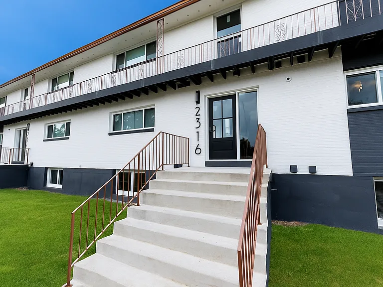 2320 W 47th Ave #8 — Photo 7