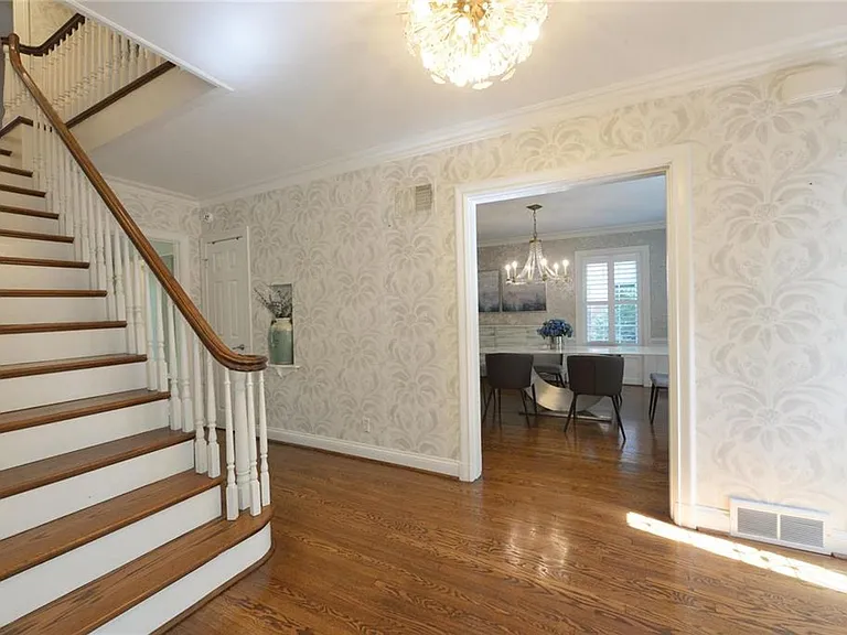 937 S Bemiston Ave — Photo 19