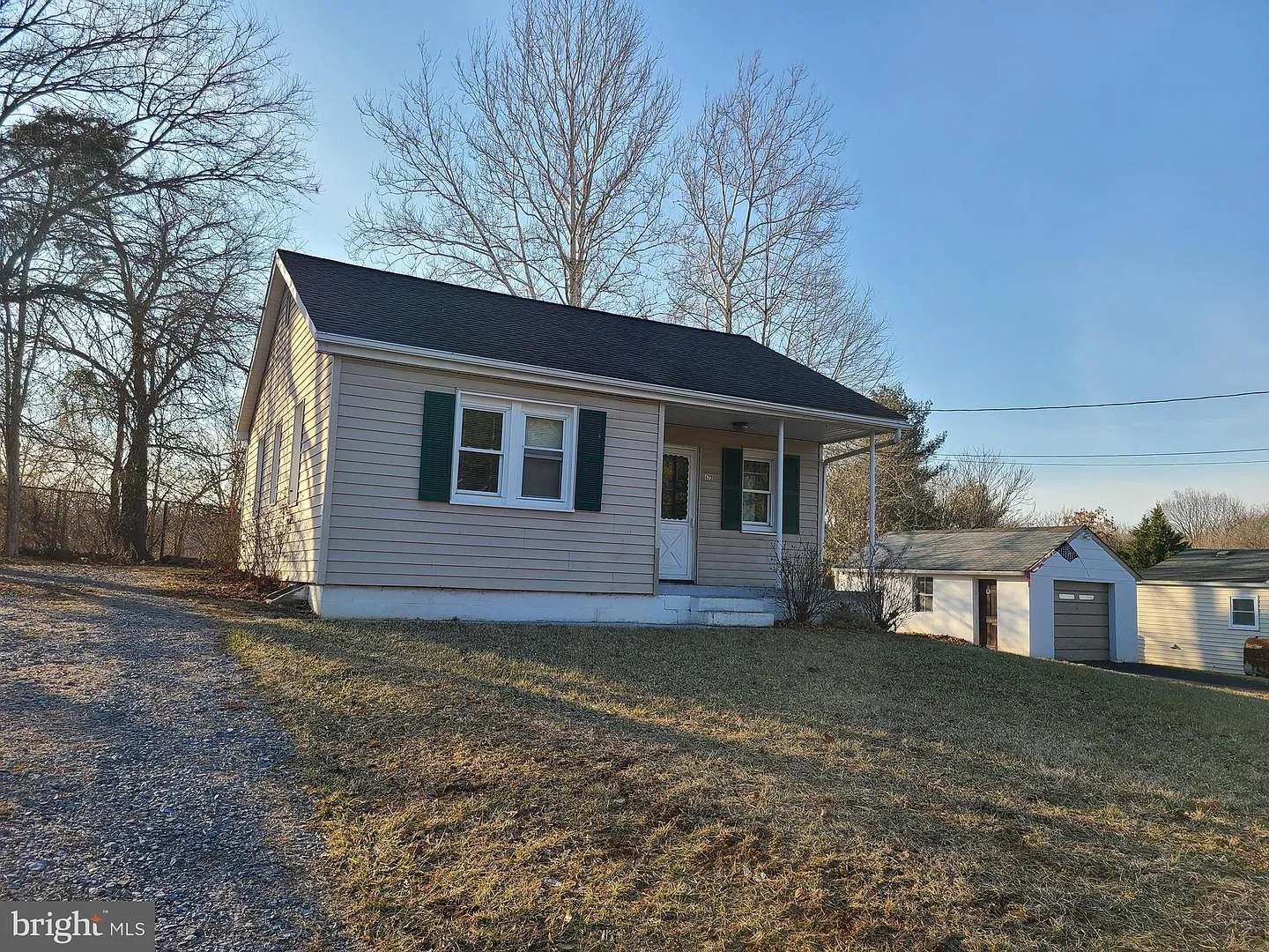468 S Artizan St photo 1