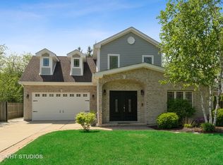 430 Ellridge Cir, Highland Park, IL 60035