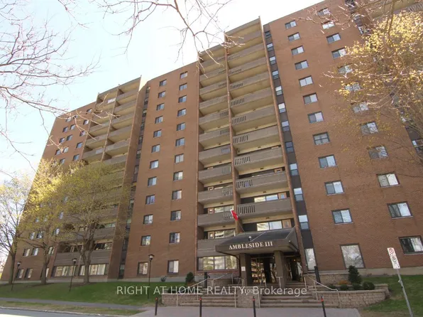 1100 Ambleside Dr #1115, Ottawa, ON K2B 8G6