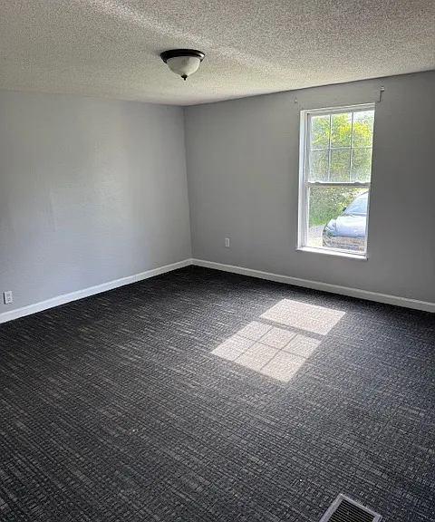 511 Blue Jay Ave — Photo 11