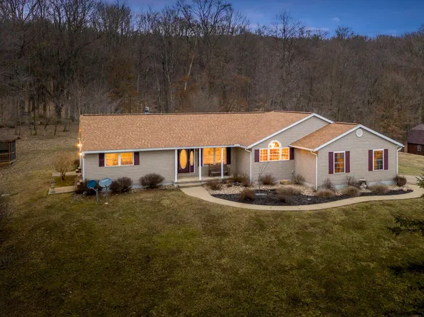 26341 Baldner Rd, Danville, OH 43014