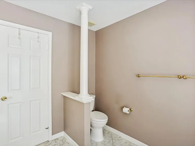 8931 Falls Farm Dr — Photo 99