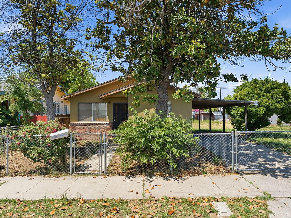 1st image of 117 NE 5th Avenue