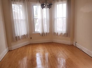 2417 W Fletcher St FLOOR 2, Chicago, IL 60618