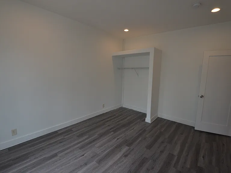 111 Peterborough St #17 — Photo 6
