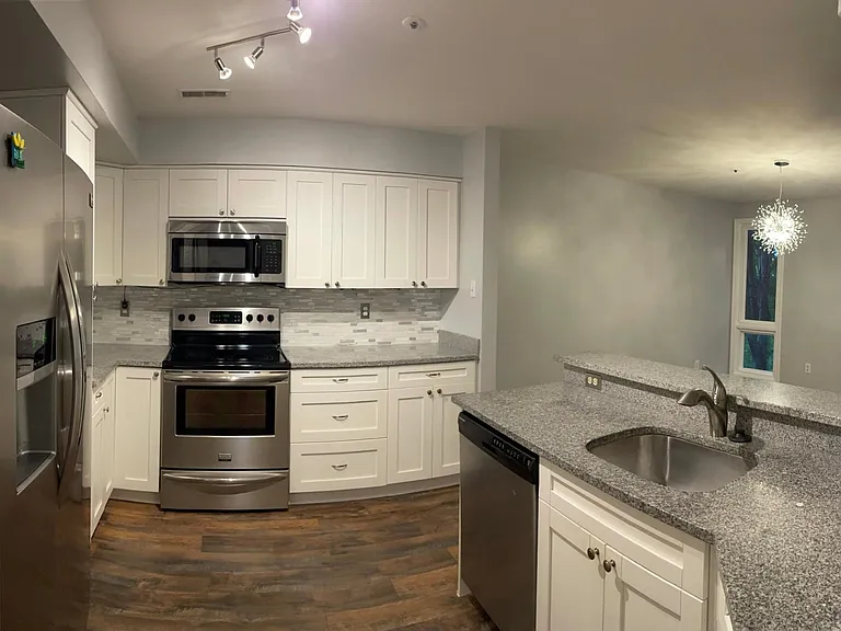 5006 Dorsey Hall Dr #B3 — Photo 8