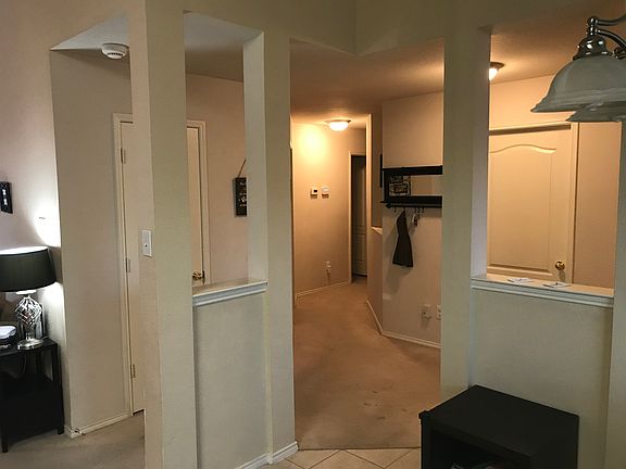 3rd image of 4632 Thistle Creek Ct