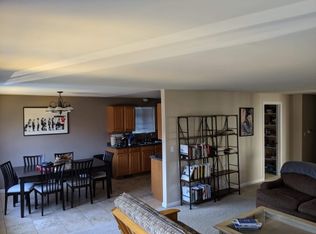 518 NE 85th St, Seattle, WA 98115