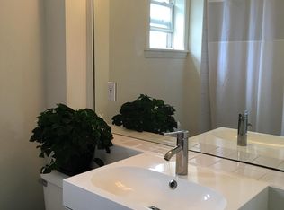 194 North St APT 15, Burlington, VT 05401