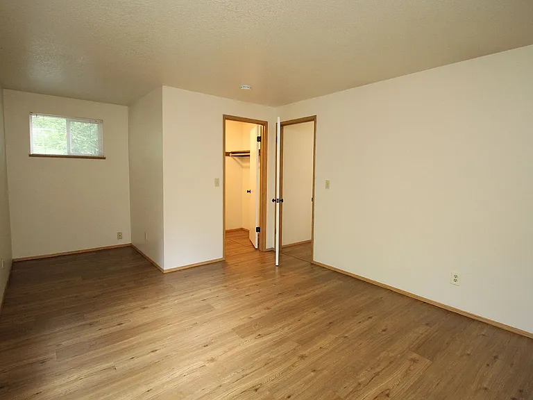548 NE Tillamook St — Photo 13