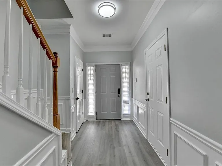 3977 Howell Park Rd — Photo 7