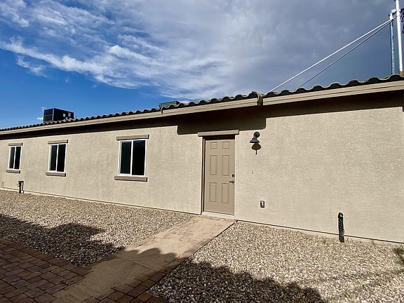 2nd image of 1514 E 28th St #1
