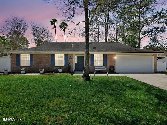 2nd image of 5354 MORGAN HORSE Drive N