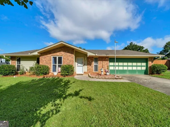 209 Lazy H Ln, Warner Robins, GA 31093