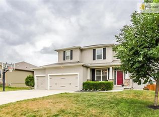19321 W 199th Ter, Spring Hill, KS 66083